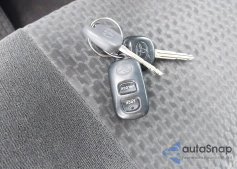 2006 Toyota Corolla S из США, поврежденный, VIN 2T1BR30E66C594720